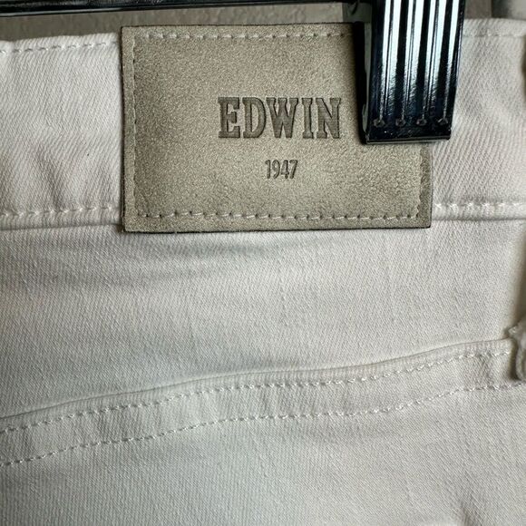 NWT EDWIN Women’s Bree Mid Rise Crop Straight Leg Ivory Jeans - Size 28 - Picture 10 of 15